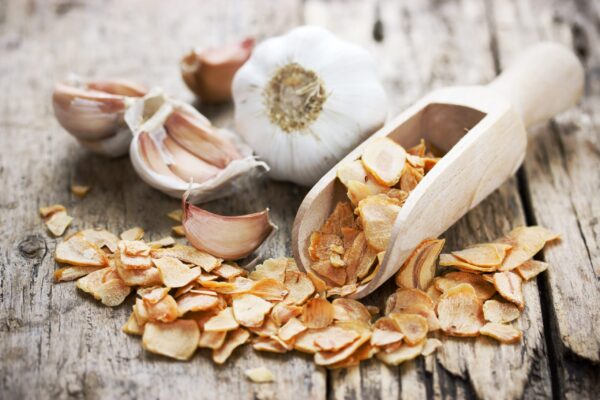 garlic flakes